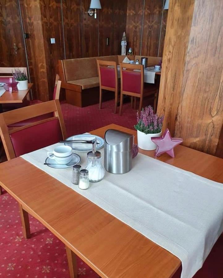 Hotel Borger فرانكفورت المظهر الخارجي الصورة